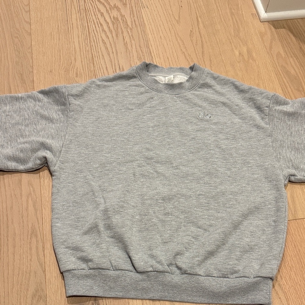 ALO Yoga Accolade Crew Neck Pullover
